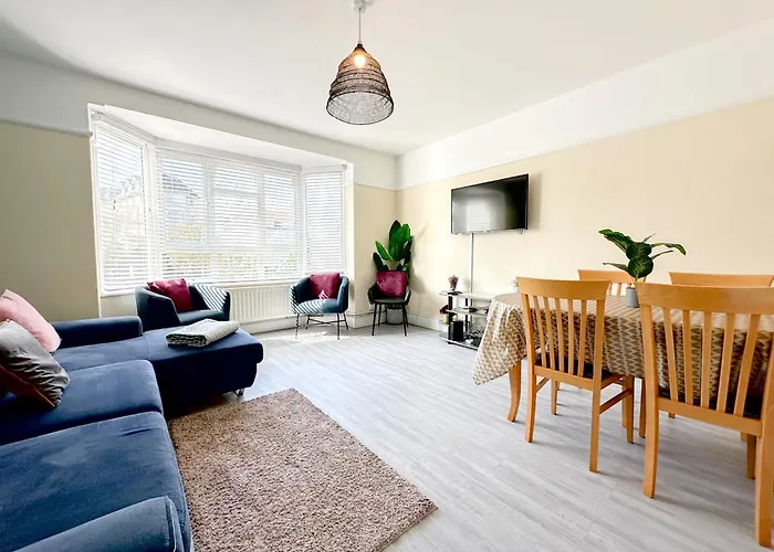 3 Bedroom - Parking